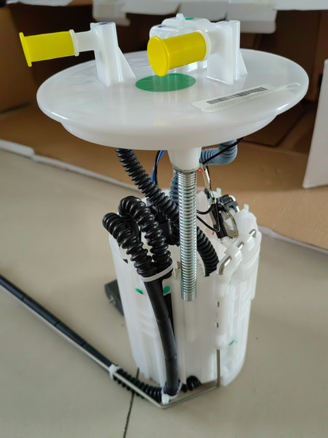 Geely Emgrand X7 Sport, Топливный насос 2010019100