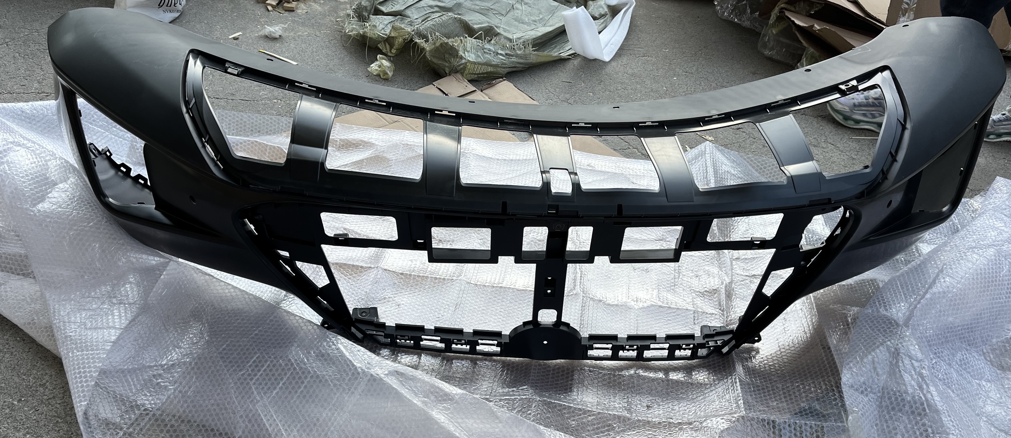 Поздравляем с отправкой запчастей BYD Tang в Польшу